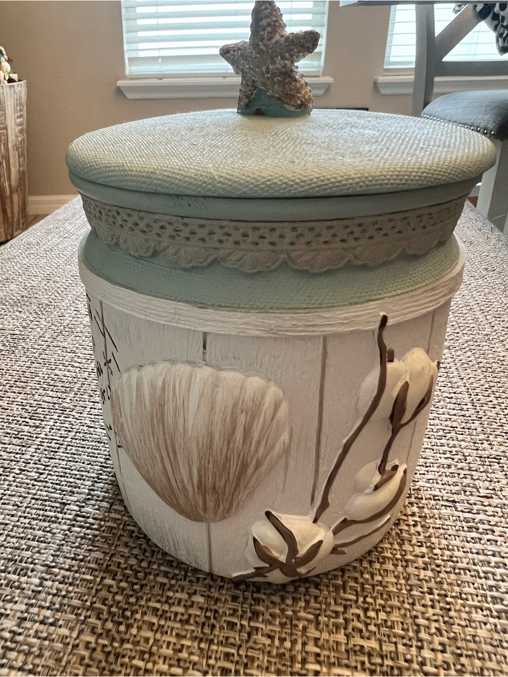 Ivanti Coastal Farmhouse Shell Handpainted Decor Starfish Lidded Container